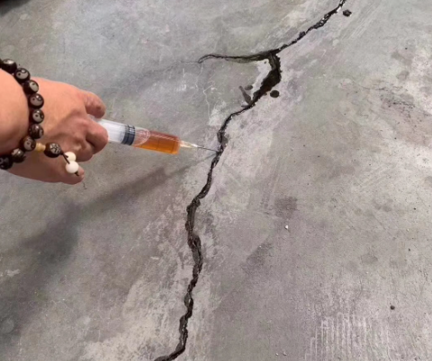 洪梅镇混凝土裂缝修补技术详解​